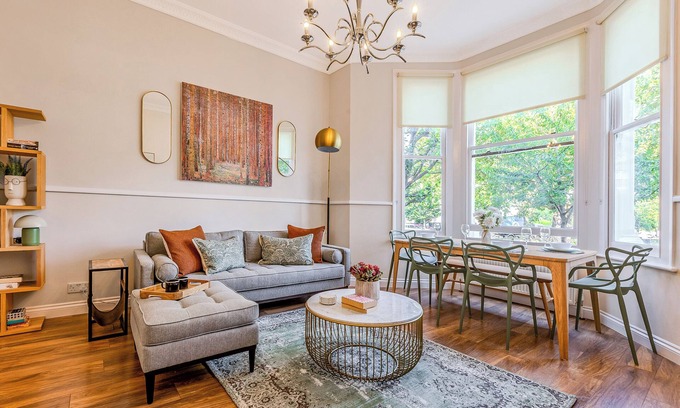 North Kensington House | Stylish 2BR flat with terrace in North Kensington