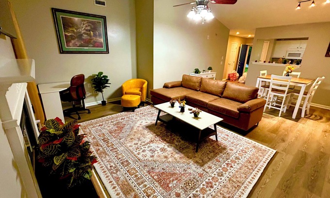 Greenville House | Stylish 2BR Townhome , Pet-Friendly, Parking, Near ECU!