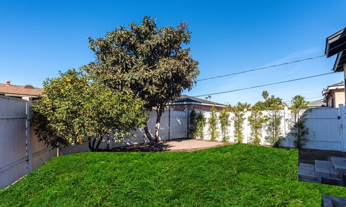 Lawndale House | Stylish 3 Bed 1 Bath Home - Pet Friendly!