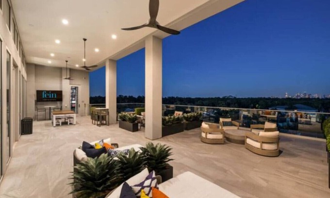 Houston Apartment | Stylish 3-Bed, 2.5-Bath Apt Near Galleria Houston