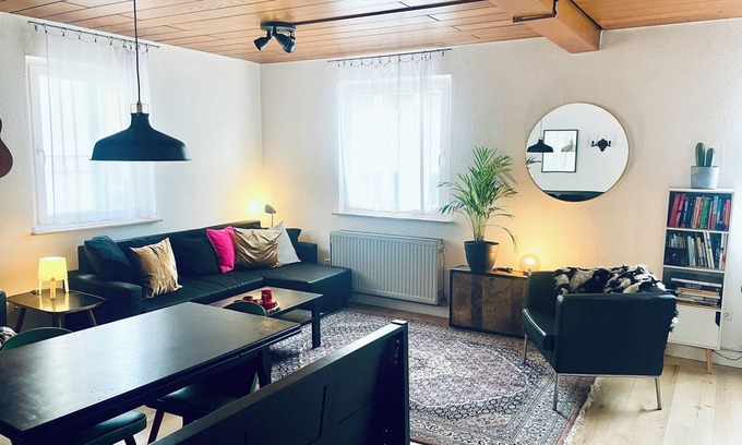 Marbach am Neckar Apartment | Stylish 3-bedroom apartment in the Charming and Historic Marbach am Neckar