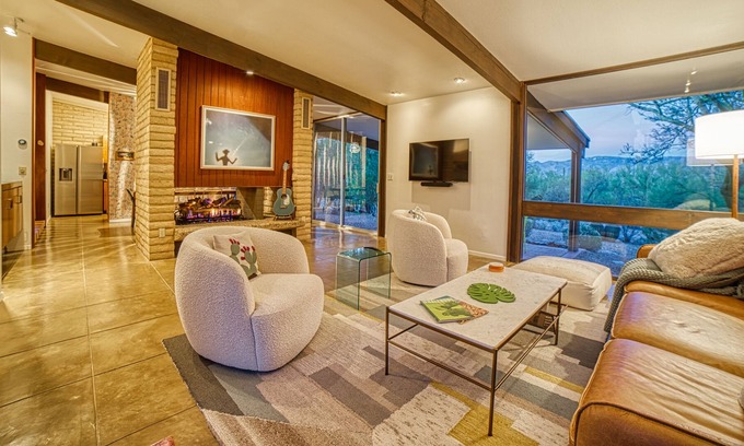 Old Spanish Trail Estates House | Stylish 3 bedroom Home with Private Pool