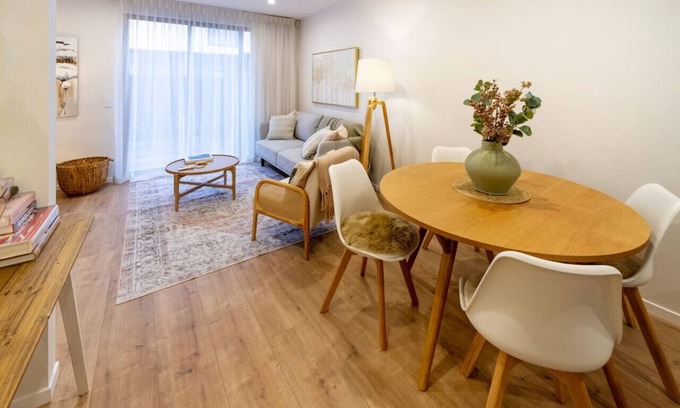 Merivale House | Stylish 3-Bedroom Home in Prime City with Garage