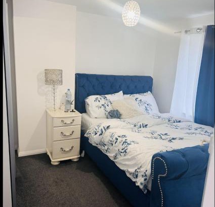 High Wycombe House | Stylish 3BR Home in High Wycombe