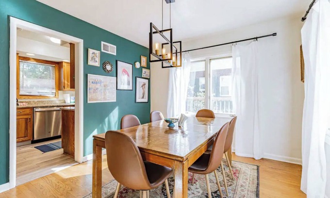 Champaign House | Stylish 4 Bedroom Home minutes from Downtown Champaign & Campus