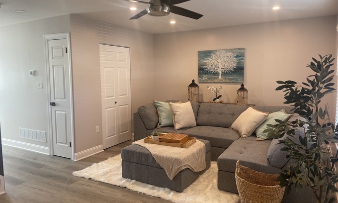 Newark House | Stylish 4 Bedroom Townhouse near UD campus