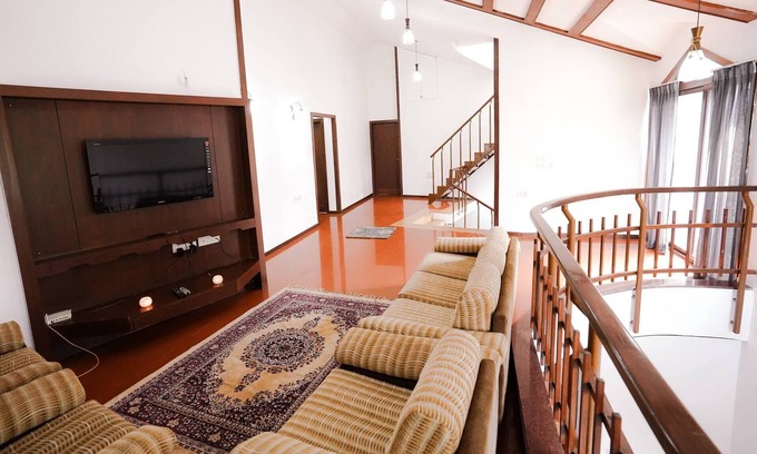 Marra Villa | Stylish 5 Bedroom Villa With Private Pool