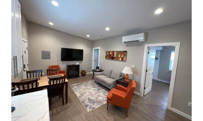 Brighton Apartment | Stylish and cozy 2 bed
