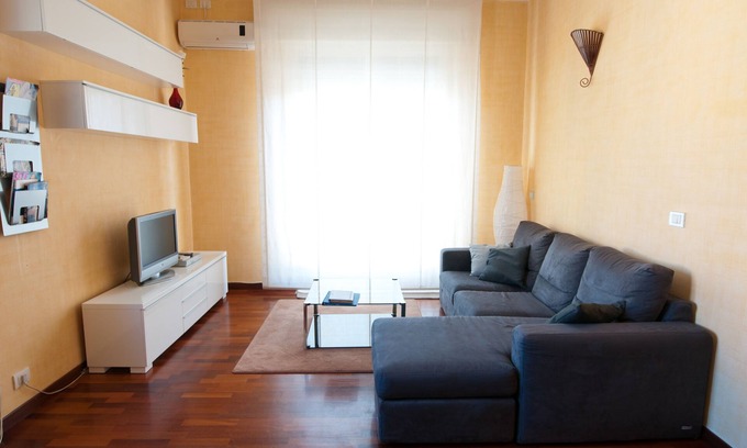 Nomentano Apartment | Stylish and modern - Great neighborhood - Beautiful terrace - Metro - AC - WiFI