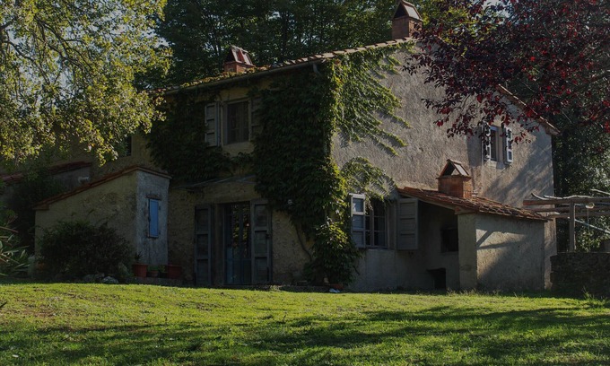 Boccheggiano Apartment | Stylish apartment in an old Tuscan country house