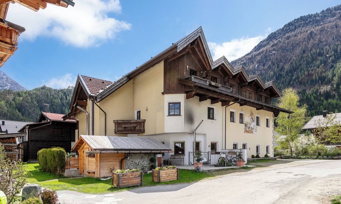Huben Apartment | Stylish apartment near the ski bus to Sölden