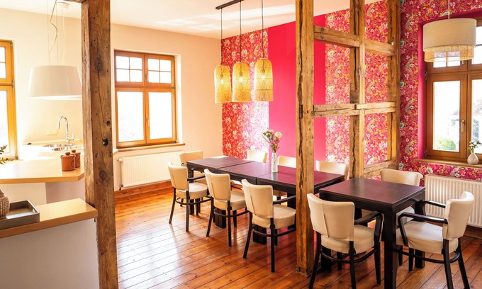 Bruel Apartment | Stylish apartment with 208 sqm in country house villa for up to 10 people