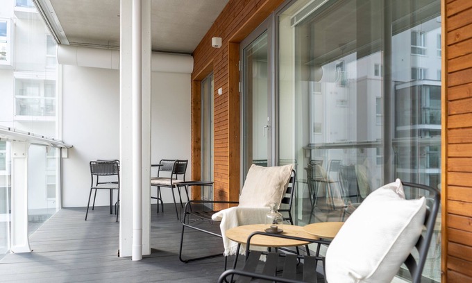 Etelainen District Apartment | Stylish apartment with big sunny terrace