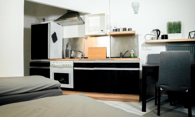 Augsburg-Goggingen Apartment | Stylish Apartment with WIFI