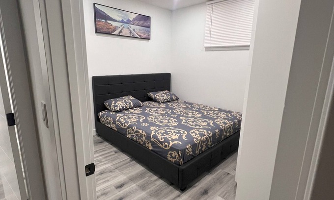 Southeast Calgary Apartment | Stylish Basement Suite w/Private Entry & Workspace