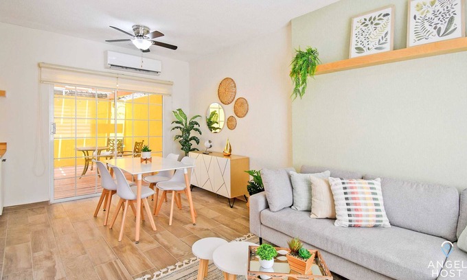 La Paz House | Stylish Bi-Level Home, Private Patio, Near Beach!