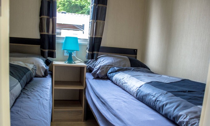 Doesburg Ski Chalet | ★ Stylish & bright for 4 ★ Nature, WiFi + parking at the chalet ★ Beach 10 minutes on foot