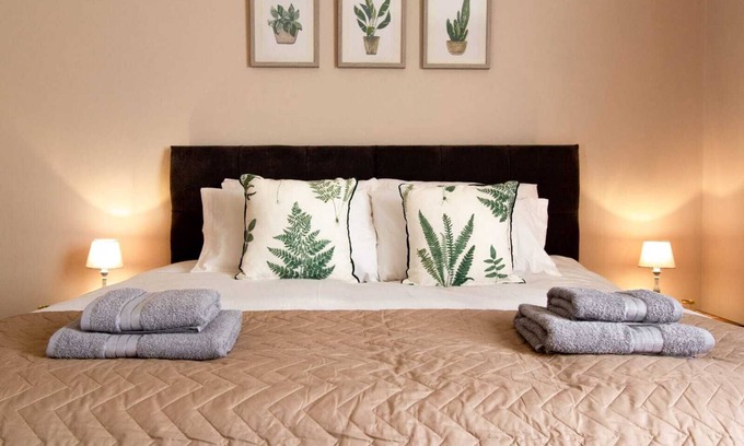 Hoole House | Stylish Character Home in the Heart of Chester