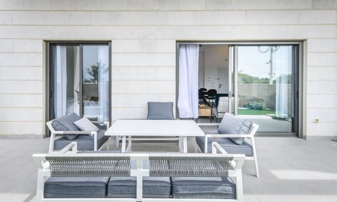 Nahariya Apartment | Stylish Coastal Oasis