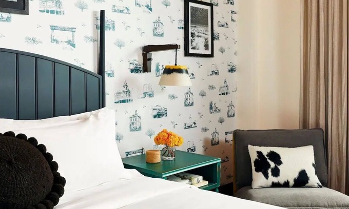 Merced Hotel | Stylish Comfort, Pets Are Welcome, Arbor Lane King, El Capitan Hotel