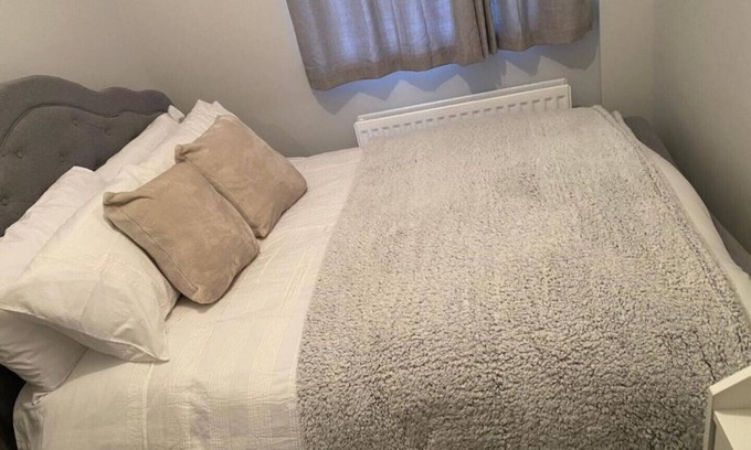 Belfast Apartment | Stylish & Convenient