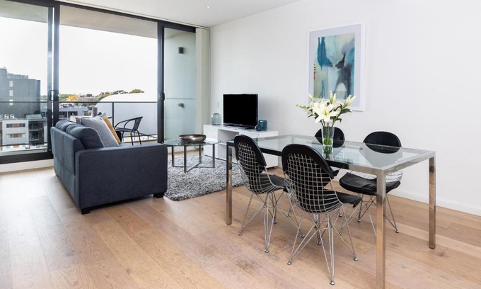 St. Leonards Apartment | Stylish corporate Apartment ALB009706