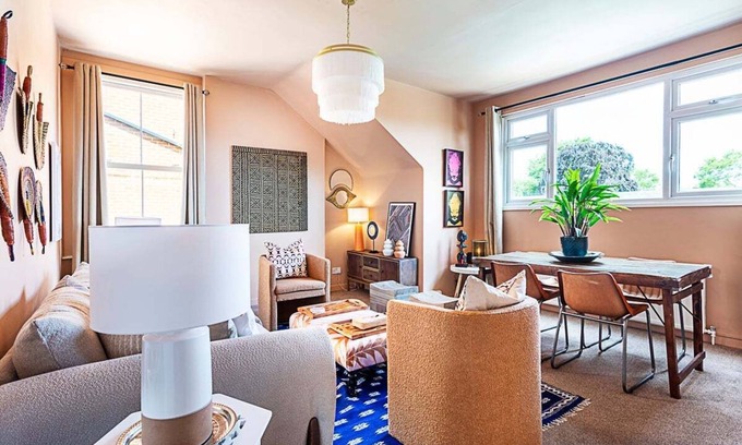 Wimbledon Apartment | Stylish & Cosy Apartment