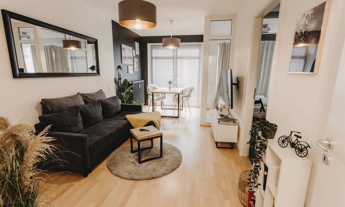Mitte Condo | Stylish, cozy apartment in the ZENTRUM