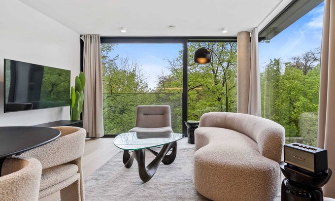 Ville Haute Apartment | Stylish Downtown Escape with Comforts