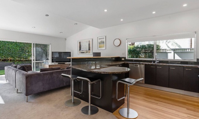 Remuera House | Stylish Executive Remuera Home
