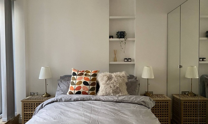 Highbury Apartment | Stylish Garden Flat in London