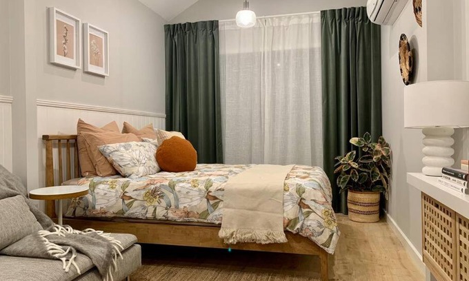 Belmont Apartment | Stylish Geelong Cabin - Your home away from home