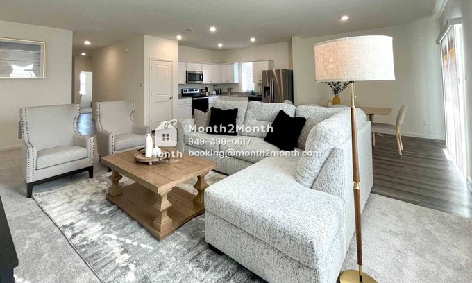 Edgecliff Village House | Stylish Haven on Glen Crossing Rd #42036
