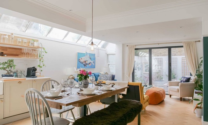 Sands End Apartment | Stylish Hideaway with Oasis Garden
