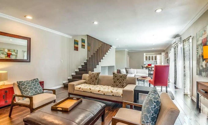 Studio City House | Stylish Hollywood Hills Home with Million Dollar Views Waiting for You!