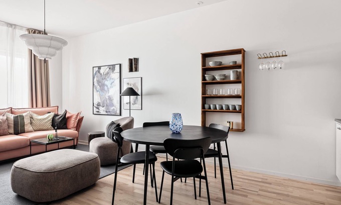 Liljeholmen - Hagersten Apartment | Stylish Luxe home by the water