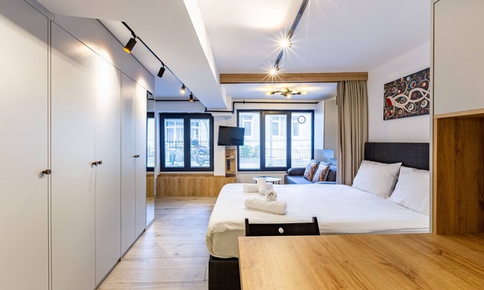 Ortakoy Apartment | Stylish Luxury Flat, Ortakoy