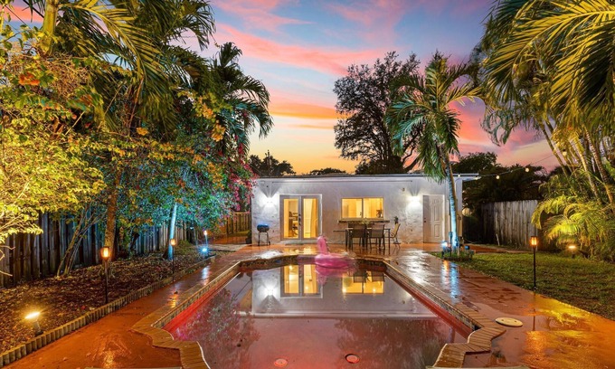 Miami Shores House | Stylish Miami Oasis with Pool | Sleeps 8