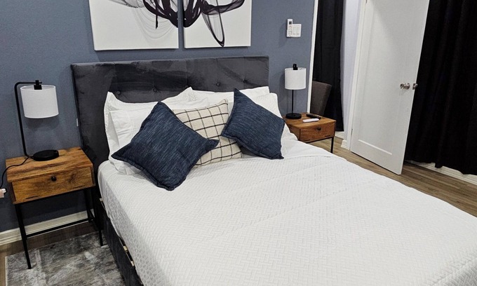 New Kingston Apartment | Stylish New Kingston Apartment