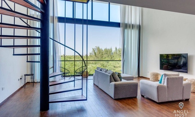 Luis Donaldo Colosio Condo | Stylish Oceanview Loft 2 Blocks to Beach & 5th Ave