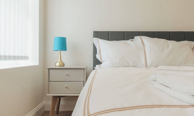Yiewsley Apartment | Stylish One-Bedroom Apartment in West Drayton – Modern Comfort Near Heathrow