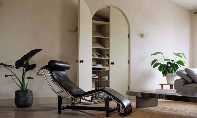 West Hollywood Bed & Breakfast | Stylish Penthouse in West Hollywood