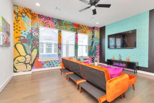 Riverside Terrace House | Stylish Prolific Gem - Great 4 Groups & Creators