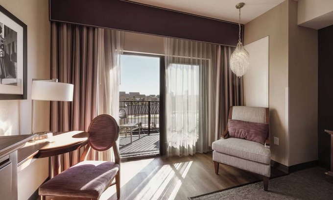 Parker Hotel | Stylish Rooms with Yoga & Walk to Art, Parks, & Local Dining