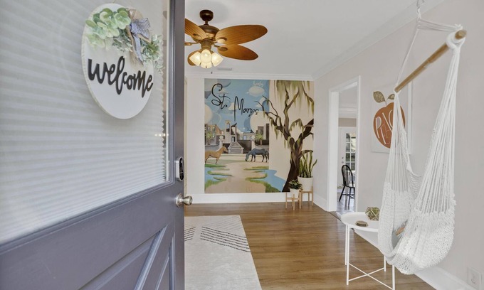 St. Marys House | Stylish, Spacious 3 Bedroom Home - FREE BIKES-