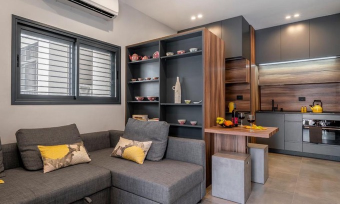 Tel Aviv Promenade Apartment | Stylish Studio Apt w Balcony 3-min From the Beach by Sea N' Rent