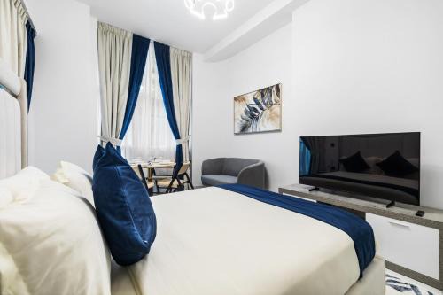Al Barsha Apartment | Stylish Studio with Private Pool at Opalz Danube