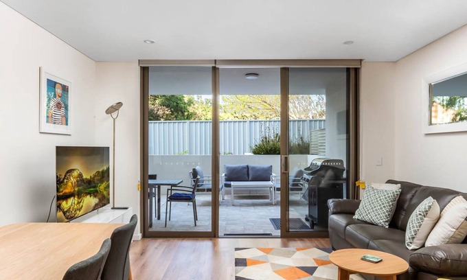 Kiama Apartment | STYLISH TWO BEDROOM APARTMENT