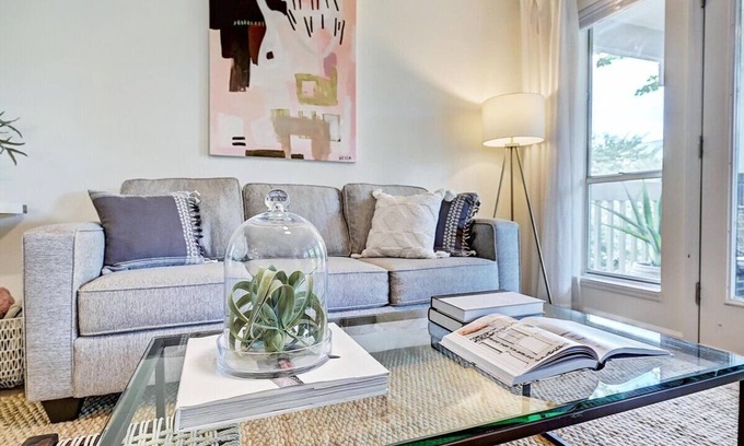 Charlotte Center City Condo | Stylish Uptown condo in Historic 4th Ward!