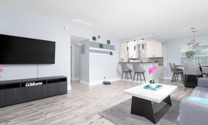Coral Shores Apartment | Stylish Vacation home Coral Ridge